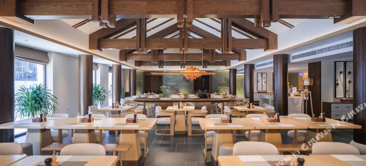 和颐至尚酒店(唐山北新道爱琴海店)图片