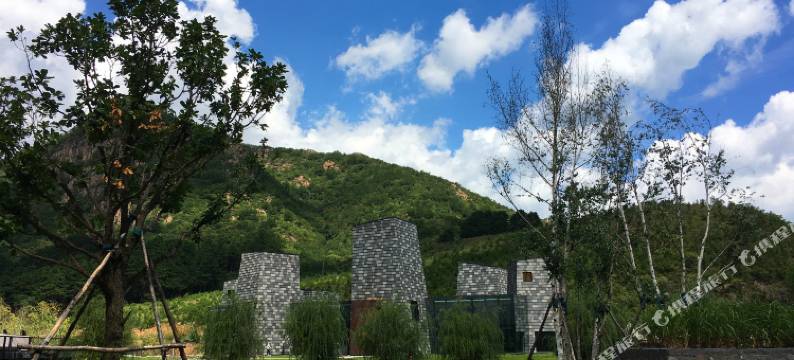 隆化热河山谷亲子温泉别墅图片