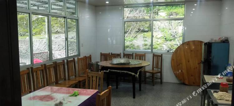 衡阳岩林山舍客栈图片