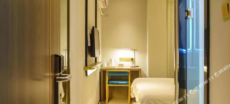 7天优品Premium酒店(青岛火车站海底隧道店)图片