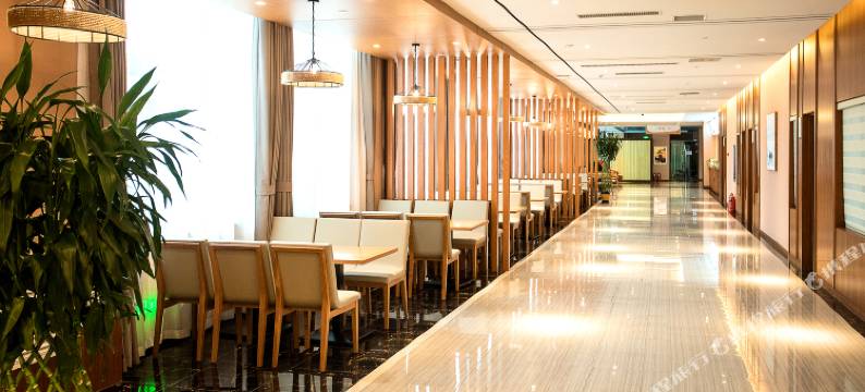 卓远温泉酒店图片