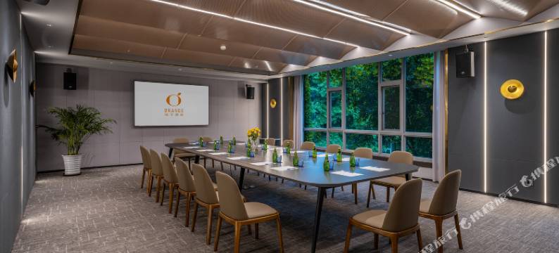 桔子酒店(峨眉山温泉店)图片