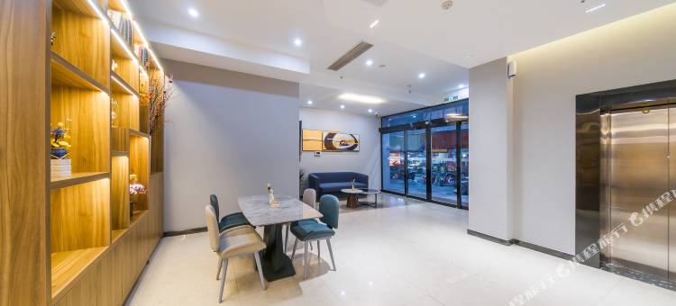 艺龙瑞云酒店(天水火车站商埠路步行街店)图片