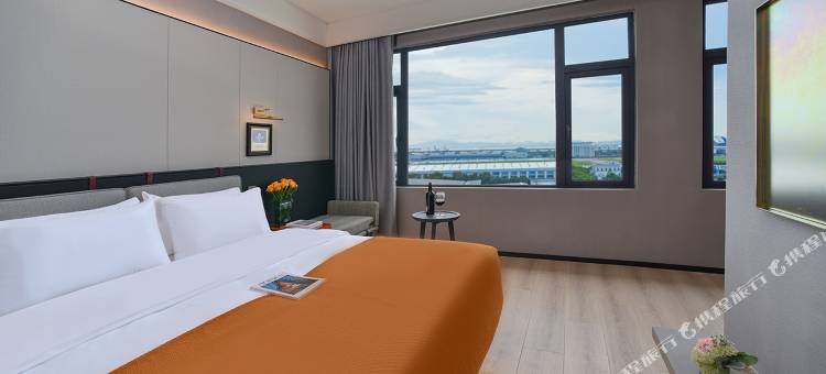 深圳宝安机场RANZ兰兹国际酒店图片