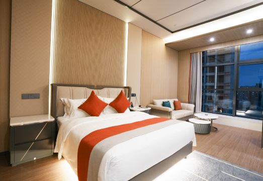 西安凤城金座酒店（凤城二路青少年中心地铁站店）外景图