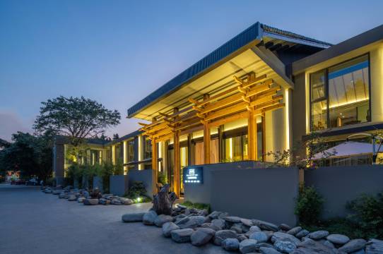 绵阳三舍城市花园酒店(高铁站店)图片