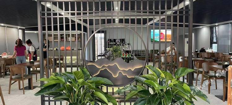 左权君安酒店图片