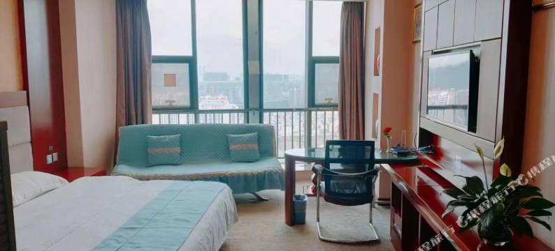 昆明阳光民宿(螺蛳湾店)图片