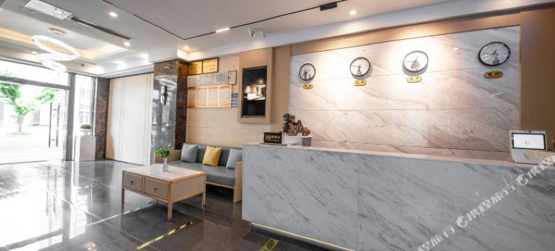 成都金福荣酒店(武侯祠锦里店)图片