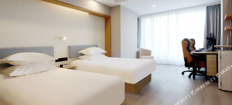 网鱼电竞酒店(苏州吴中龙湖天街店)图片