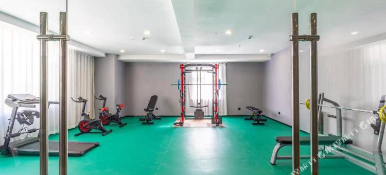 IU酒店(嘉峪关大唐美食街店)图片