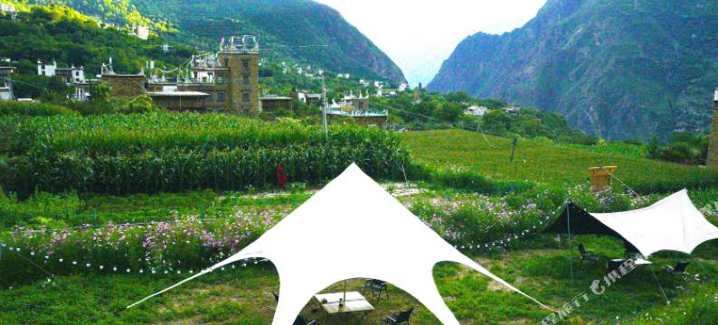 丹巴宗卡尔民宿图片