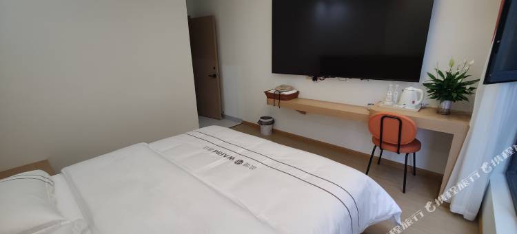 温暖影视酒店(外滩店)图片