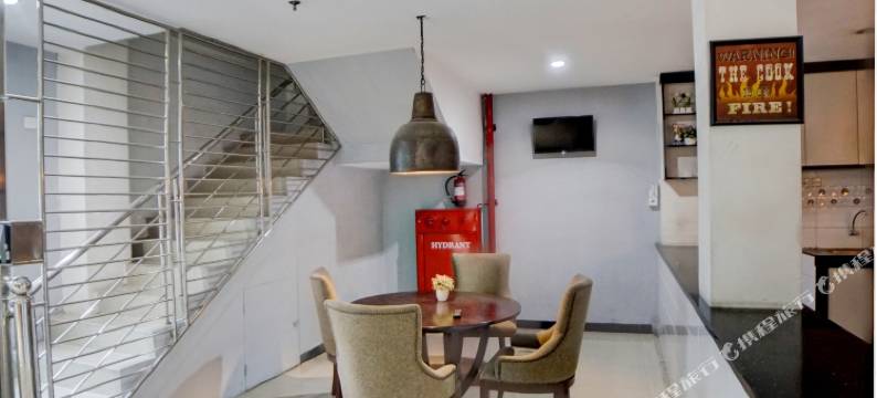 Hotel O 精致之家靠近安普拉斯巴士总站(Hotel O Finest House Near Amplas Bus Terminal)图片