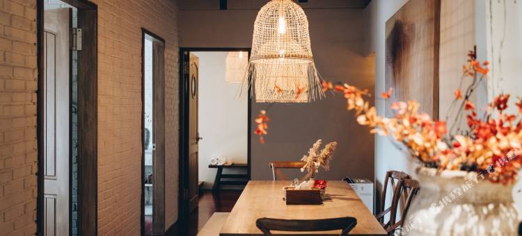 神隱之月民宿图片