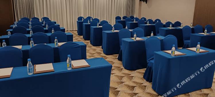 中青国际酒店(西湖万达店)图片