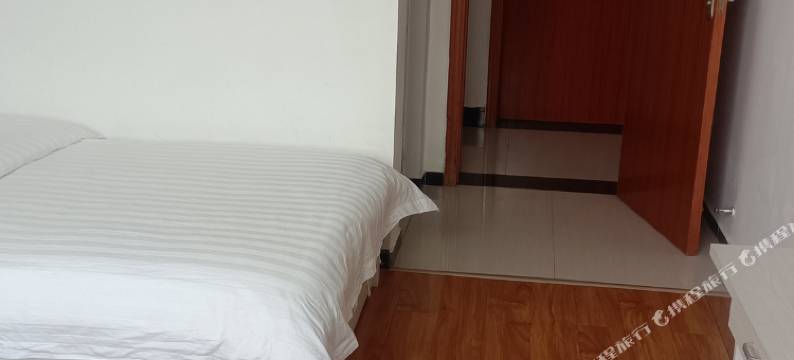 麻城杨家乐贰号酒店图片