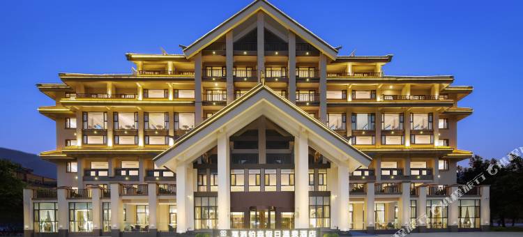 新平戛洒铂森假日温泉酒店图片