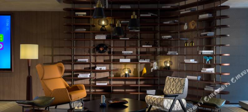 FUNGEE欢致酒店(长沙五一广场袁家岭地铁站店)图片