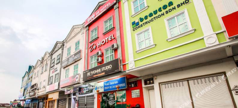 OYO 89332德酒店(OYO 89332 de Hotel)图片