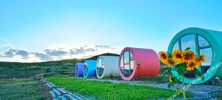 乌兰察布察右后旗火山草原自驾营地图片