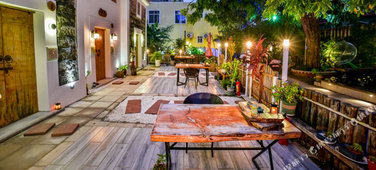 涠洲岛右岸旅居民宿(贝壳沙滩店)图片