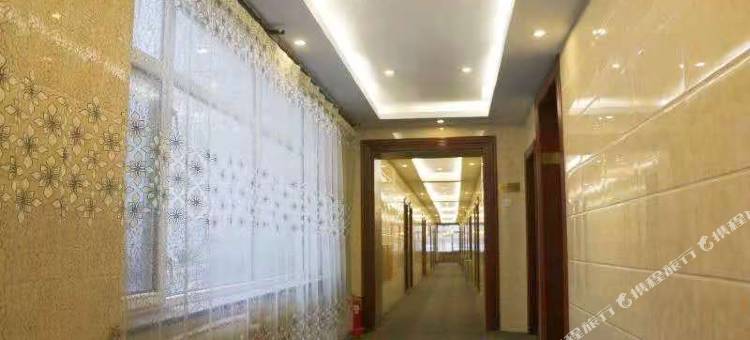 如家派柏·云酒店(扎兰屯市火车站吊桥公园店)图片