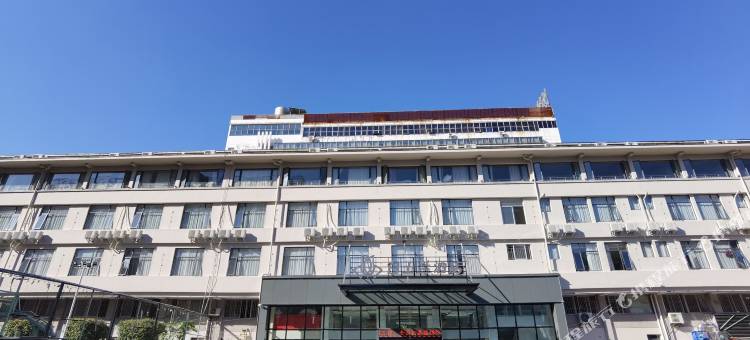 白玉兰酒店(安溪茶都宝龙广场店)图片