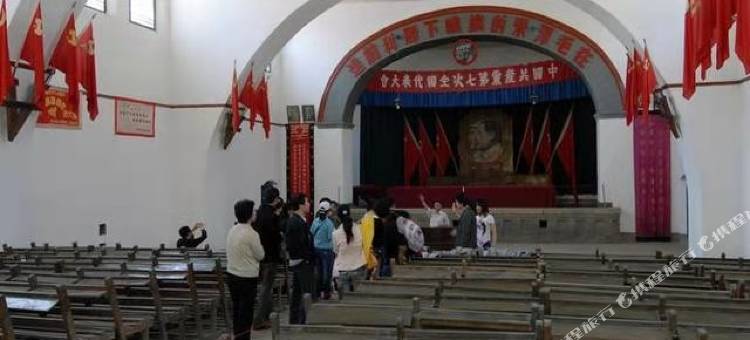 延安多彩精选酒店图片