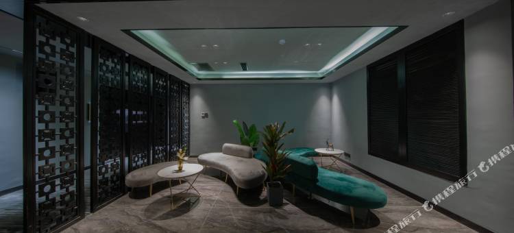 长沙麓山里酒店(金星路地铁站财政经济学院店)图片