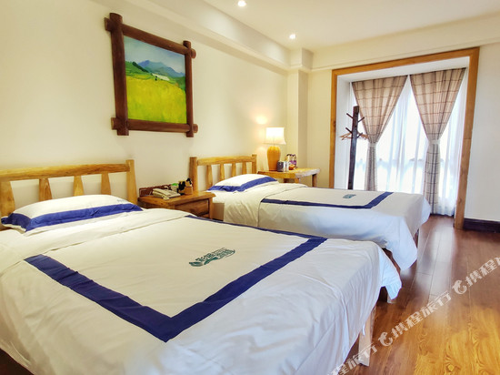 重庆彩色森林云山房乡村艺术酒店