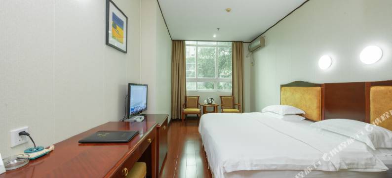 金路酒店(广州体育学院东站地铁站店)图片