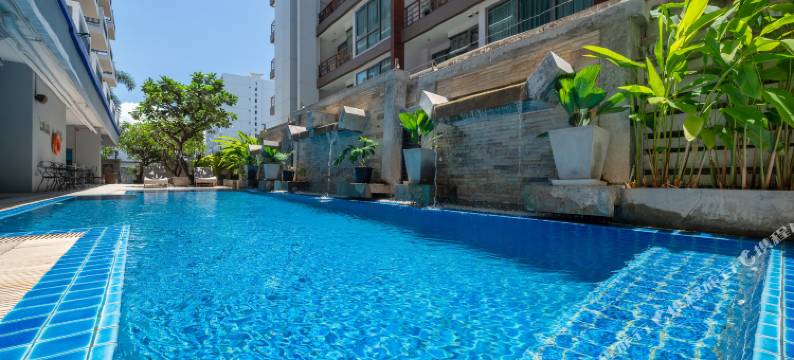 芭堤雅南海滩科科特尔酒店(Kokotel Pattaya South Beach)图片