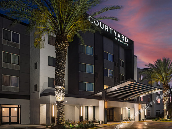 安纳海姆万怡度假酒店/会议中心