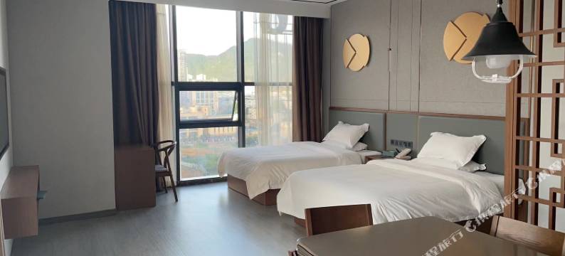 绥阳同呈酒店图片