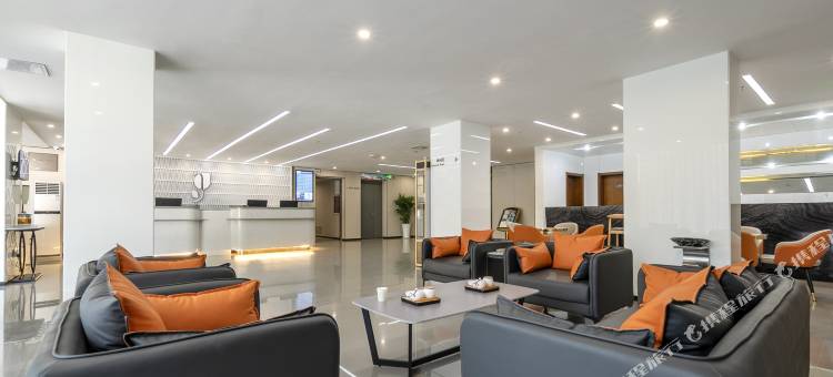 维罗纳·蓝尚酒店(八大局淄博火车站店)图片