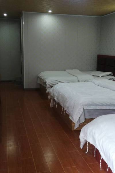 9酒店价格蜗居旅馆近拉萨市林周县人民医院|距市中心直线