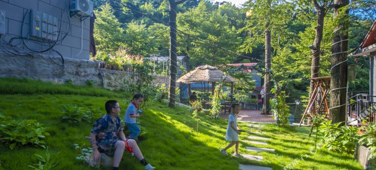 庐山燕巢庭院(庐山山上小天池店)图片