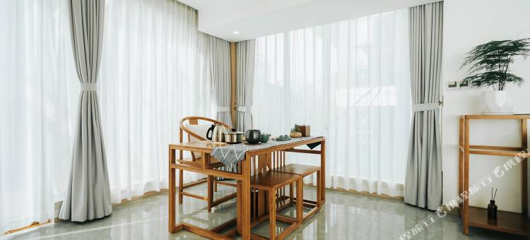 云顶琼琚悬崖观景民宿(新密伏羲山店)图片