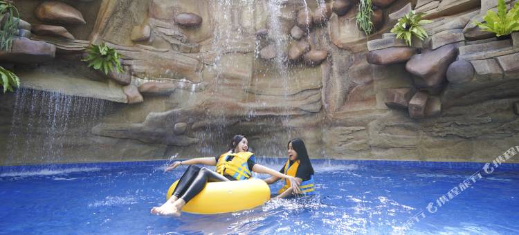 日惹伊斯特帕克酒店(Eastparc Hotel Yogyakarta)图片