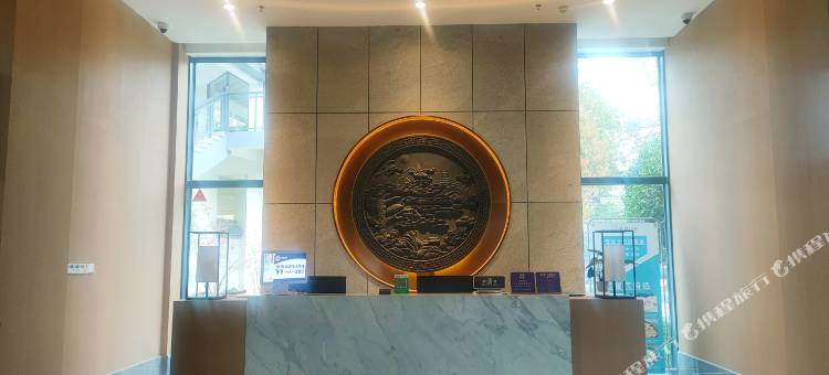 随县林泉山居酒店图片