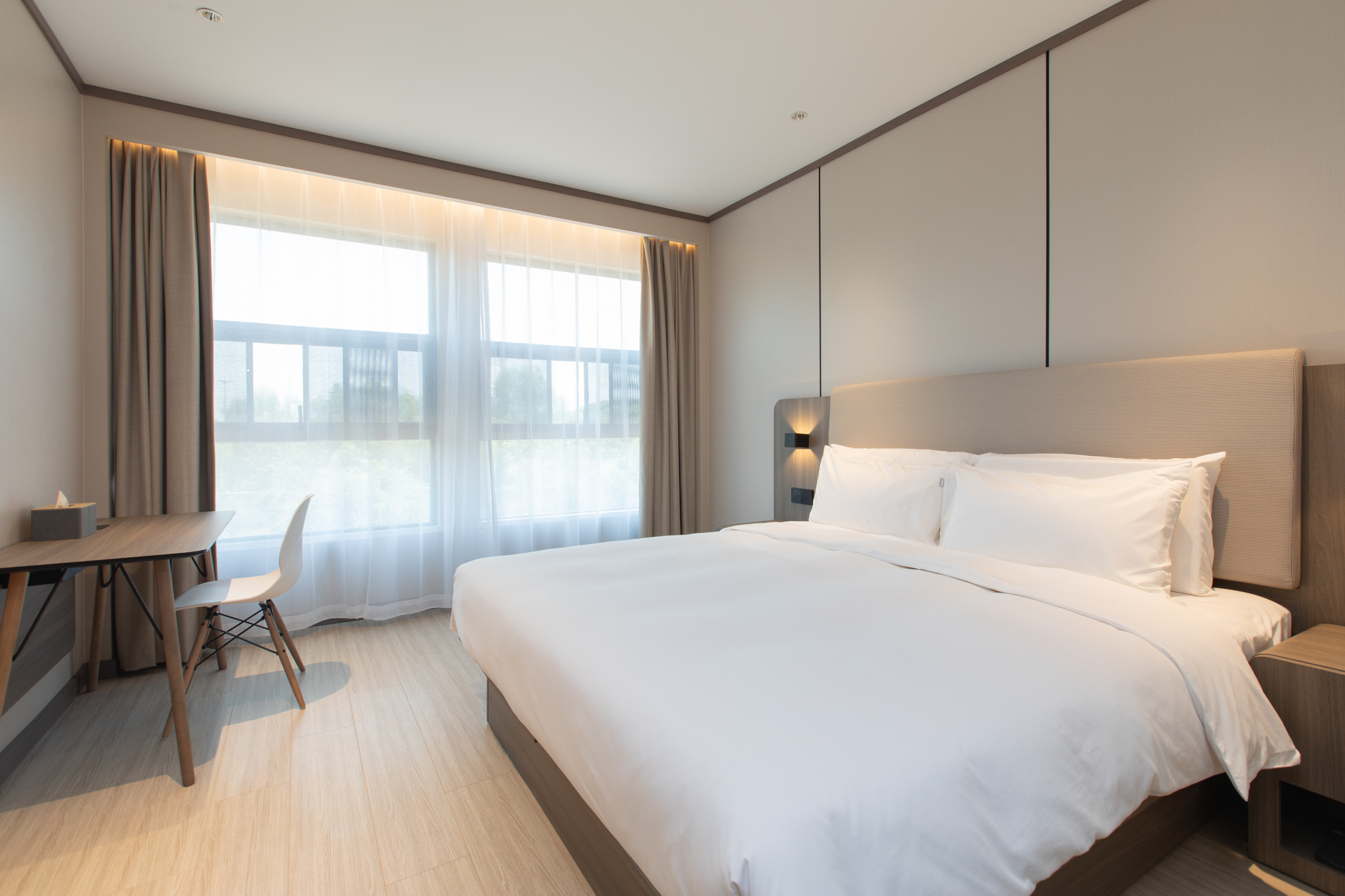 HanTing Hotel (Laohekou Lihua Avenue)Over view