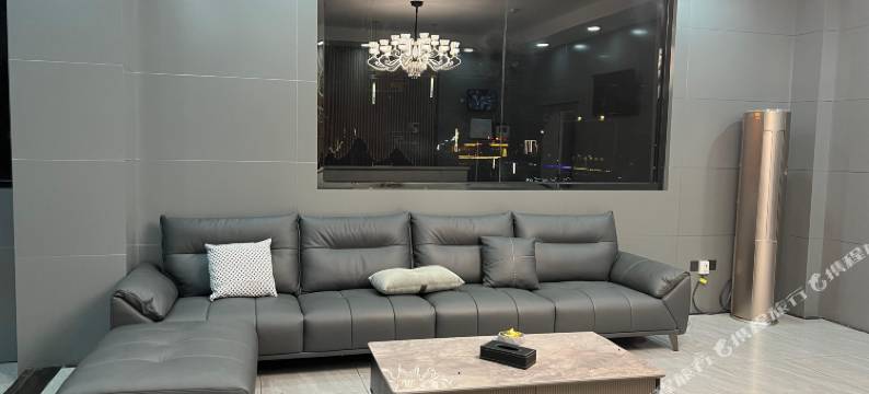 波密央禧酒店图片