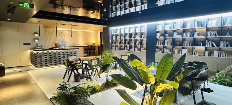 花筑·龍雲山舍(洛阳龙门石窟西北服务区游客中心店)图片