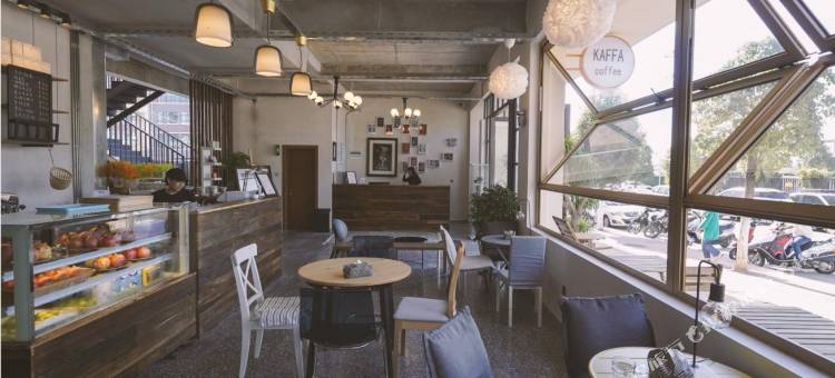 巴瓦城市酒店(忙令店)图片