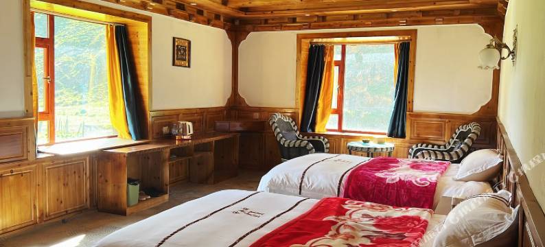 郎甲仓民宿(子梅垭口店)图片