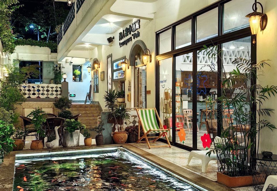 Foshan XiMi Homestay over view
