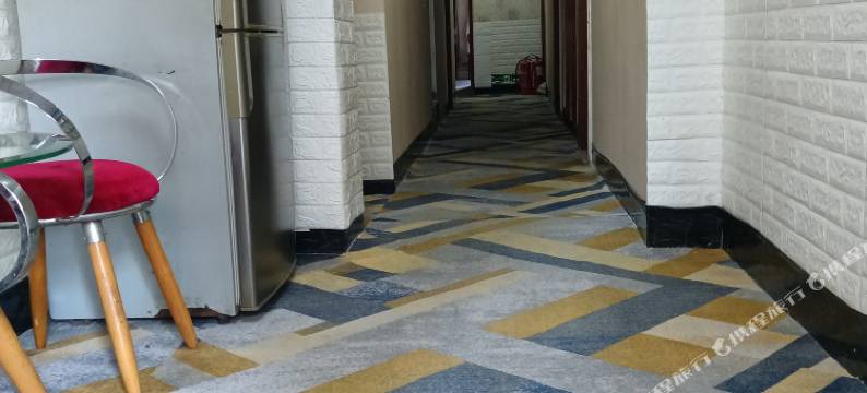 武汉鑫芳旅馆(华中科技大学同济医学院青年路地铁站店)图片