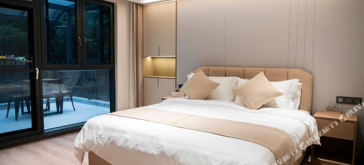 温汤玺满小院民宿图片