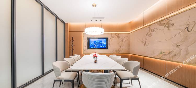 绵阳梓潼崇文半月万信至格酒店图片